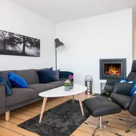 4 Person Holiday Home In Ebeltoft Buitenkant foto